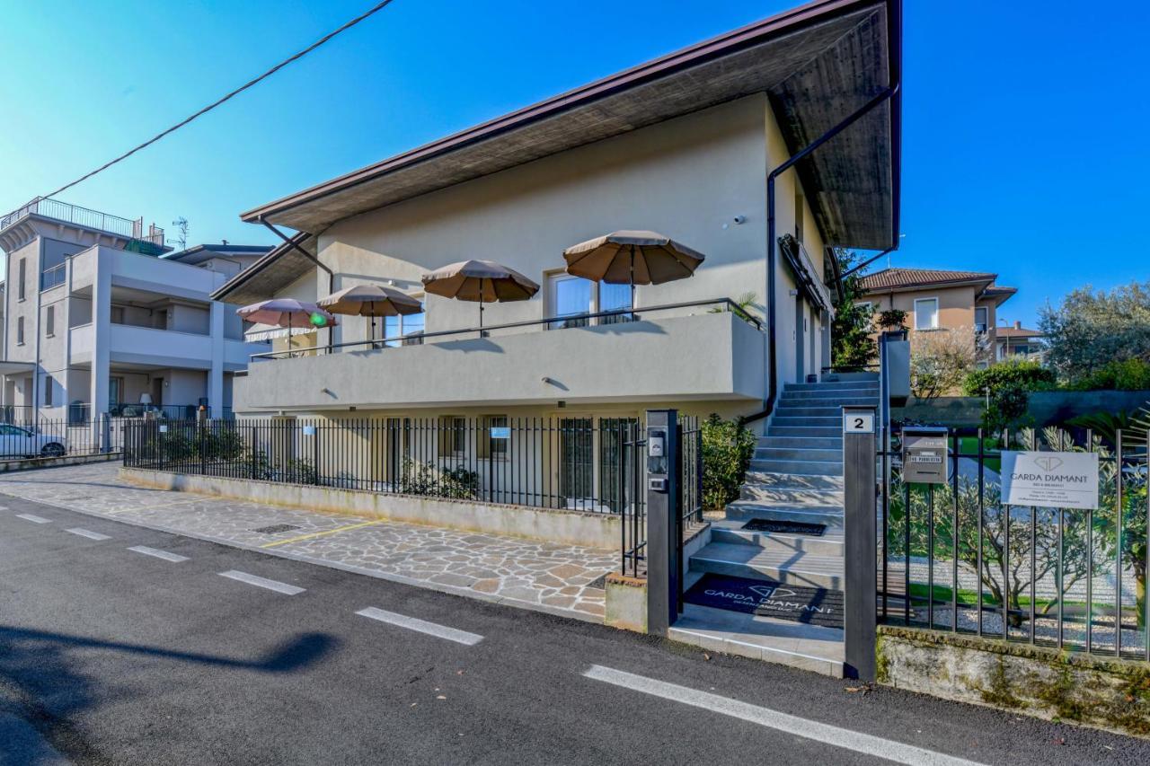 Garda Diamant Bed and Breakfast Desenzano del Garda Exteriör bild